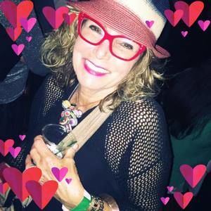 Meet your Posher, Karla